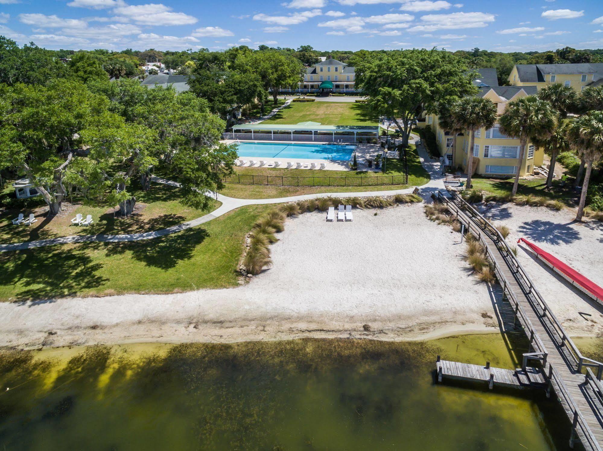 מאונט דורה Lakeside Inn On Lake Dora מראה חיצוני תמונה