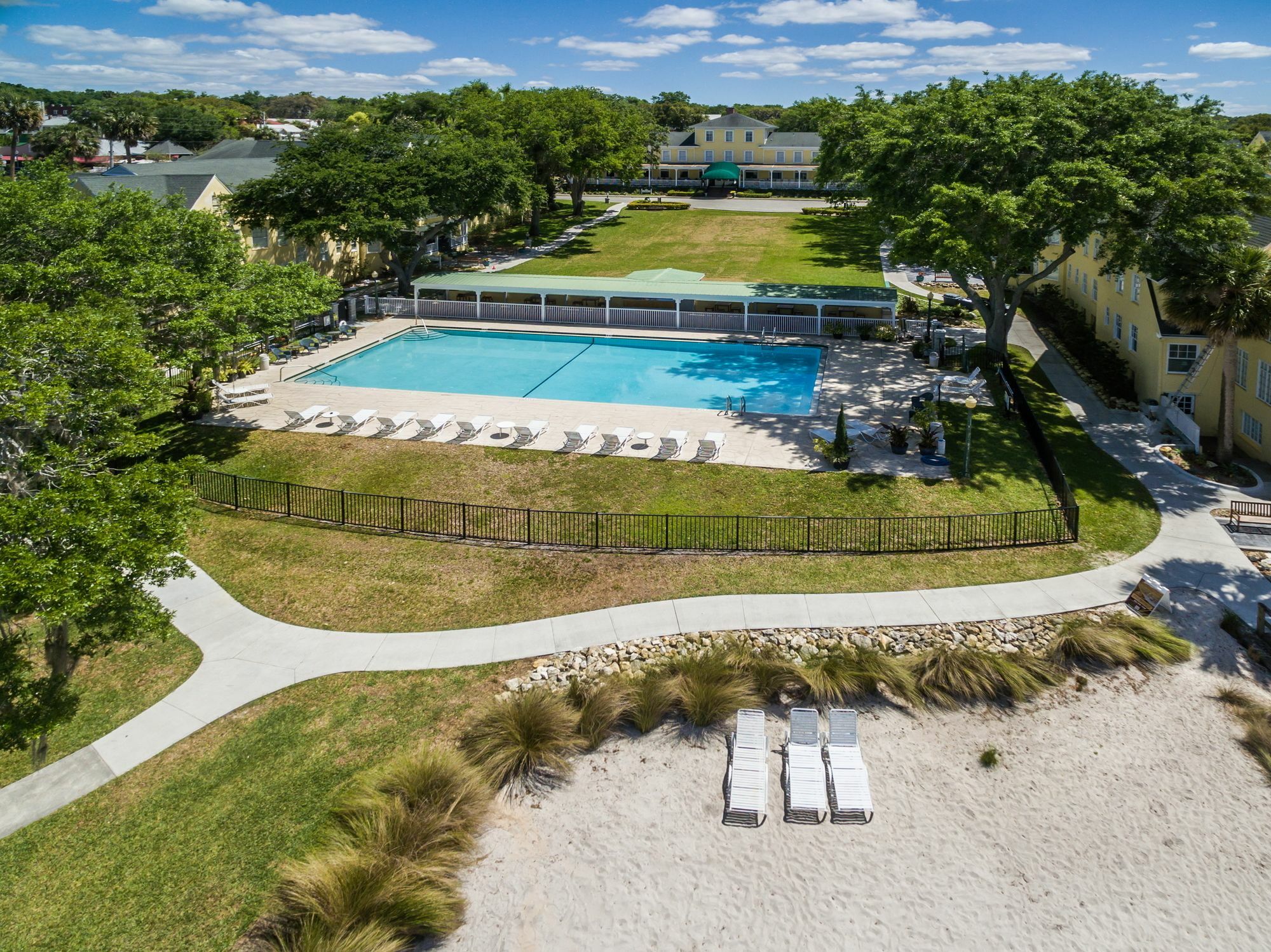 מאונט דורה Lakeside Inn On Lake Dora מראה חיצוני תמונה